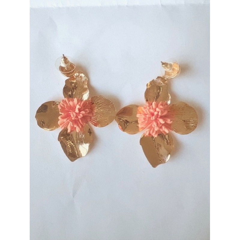 Oorbellen zalm bloem