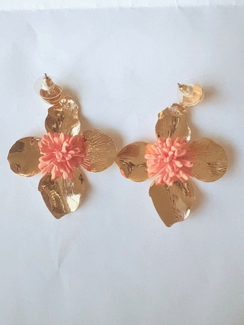 Oorbellen zalm bloem